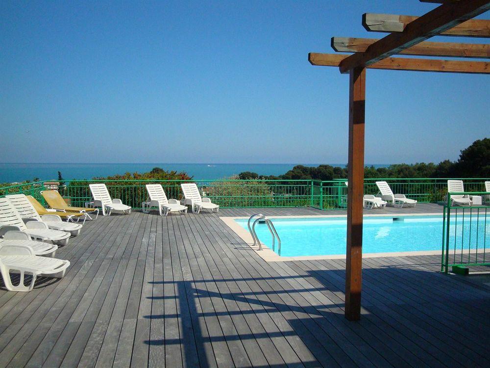 Inter-Hotel Sea Side Park Villeneuve-Loubet Exterior photo